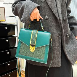 Designer Handbags for Women Womens Handheld Vertical Crocodile Pattern Small Square Bag New Fashion Lock Buckle Single Shoulder Crossbody