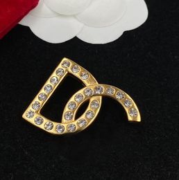 Золотая дизайнерская брошь Большая бриллиантовая брошь Модные украшения на свадьбу в подарок без коробки