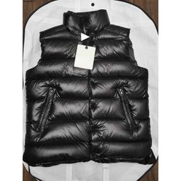 Men's Down & Parkas Designer Vest Jacket Winter Warm Sleeveless Sweatshirt Luxury Feather Material Loose Coat Fashion Trend Men and Women Cardigan Caps Are Deta