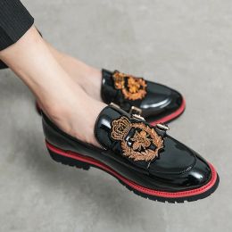 Shoes Leather Designer Brand Luxury Men Casual Office Bussiness Stylist Black Loafers Mens Moccasins Italian Wedding Dress Male Shoes