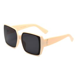 Designer sunglasses fashion Polarised sunglasses personality brown cases black metal frame darkTrendy 90s