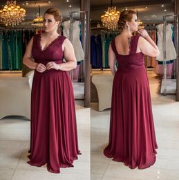 Stunning Burgundy Plus Size Lace Evening Dresses VNeck A Line Cheap Prom Gowns Floor Length Chiffon Formal Dress3026382
