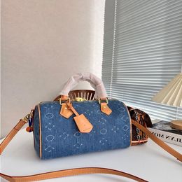 LOULS VUTT Never Women's Women's Bag Denim Of Designer Luxury Purse Out Bag Go Bag Makeup Bag Handbag Edition Classic 24SS Crossbo