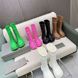 Candy Colour Waterproof Boots Brand Autumn Winter Womens Rain Bootss Mens Rubber Shoes Walking Ankle Boots Casual Platform Boot PUDDLE PVC Booties