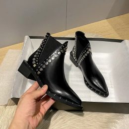 Boots 2024 High Quality Women Shoes Leather Short Boots Women Pointed Chunky Heel Boots Fashion Rivet Ankle Boots Female Platform Heel