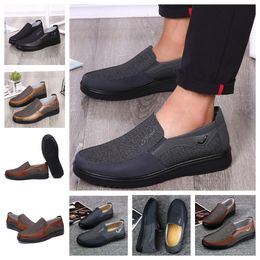 GAI comfortables Men Shoe Black Shoe Round Toe party Outdoor banquet Classic suit Men Business heel designers Shoes size EUR 38-50 softs