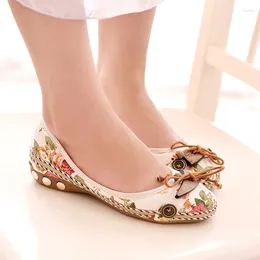 Casual Shoes Round Head High-quality Flat Lovely Sen Women's National Style Broken Flower Comfortable Soft Sole