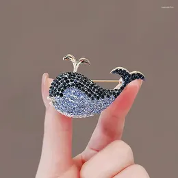Brooches 1PC Fashion Blue Rhinestone Whale Brooch Rhodium Plated Women Animal Breast Pin Lady Party Dress Accessor Corsage Ornaments