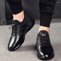 Casual Shoes 2024 Mens Dress Vintage Classic Low Heel Slip On Brogue Pointed Toe Outdoor Autumn Trendy Party Mans Loafers