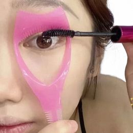 3 In 1 Makeup Mascara Shield Guard Eye L Mascara Applicator Comb Eyel Curling Makeup Brush Curler Eye Makeup Stencils Pink Y9Wm#