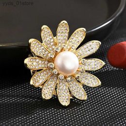 Pins Brooches SUYU 2024 New Sunflower Brooch Design For Women Luxurious Brooch Fashion Both Men And Women Can Wear Dual-Purpose Scarf Buckle L240323