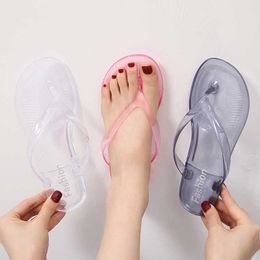 HBP Non-Brand Women Summer Slippers Transparent Beach Sandals Jelly Crystal Flip Flops Wear Flat Shoes Women Outside Flip Flops