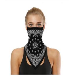 Outdoor Face Cover Cycling Mask Fashion Printed Bib Scarves Multi Functional Seamless Quick Dry Hairband Head Scarf Bandana2641154