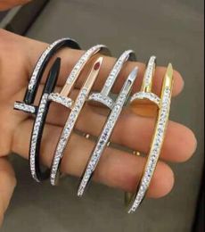 Man Woman Nail Bracelets Bangle with Circle Diamond Titanium Steel Designer LOVE Luxury Jewlery Gift