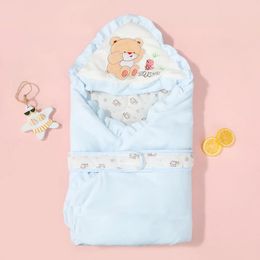 hibobi born Baby 100 Cotton Solid Colour Bear Style Wrap Warm Blanket Shawl Kids Cape Plush Swaddle 240322