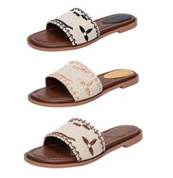 Designer Flat Sandals Luxury Slippers Womens Embroider Sandal Fashion Flip Flop Letter Slipper For Women Summer Beach Slide Ladies Low Heel Fashion Shoes 3566776