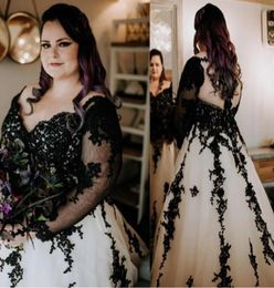 Black And White Wedding Dress Plus Size For Large Size Sweetheart Backless Floor Length With Long Train Bridal Gowns Custom Made3014795