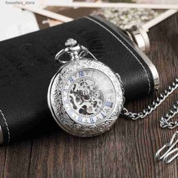 Pocket Watches Fashion Automatic Mechanical Pocket for Men Women Unisex Vintage Numbers Retro Style Bronze Mechanical Pocket Chain L240322