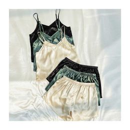 Custom Label Solid Silk Cami Top and Shorts Spaghetti Strap Camisole 100% Mulberry Pyjama Set for Women