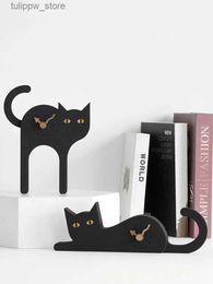 Desk Table Clocks Lovely Cat Desk Clock Personalised Creative Modern Wood Decorative Home Office Silent Table Clocks for Study Bedroom Living Room L240323