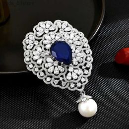 Pins Brooches SUYU European Design Womens Broochs Light Luxury and Exquisite Heavy Industry Luxury brooch Palace Style Full Zirconium L240323