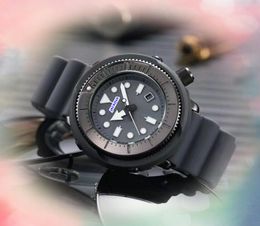 Crime Premium Mens Night Glow Diving Timer Watches 45mm Quartz Movement Male Time Clock Watch Soft Rubber Band Sapphire Glass Lumious Set Auger Racing Wristwatch