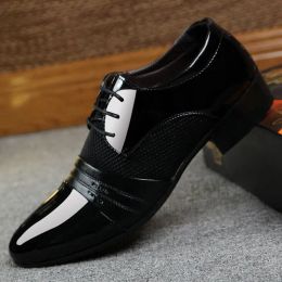 Shoes 2019 New Summer Casual Dress Men Shoes Solid Casual Plus Size Hot Sale New Brand Fashion Business Men's Shoes Leather Sole Shoes