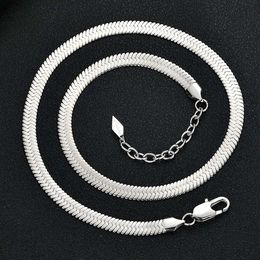 Collana semplice e alla moda, gioielli, catena in acciaio con lama piatta, catena in osso di serpente, uomo e donna, hip-hop, in acciaio inossidabile, non sbiadisce