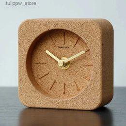 Desk Table Clocks Non-ticking Desk Clock Round Square Cork Silent Battery Operated Wood Table Clock Small Eco Friendly Modern Office Home Decor L240323