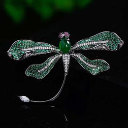 Pins Brooches Vintage Cubic Zircon Dragonfly Brooch Pins Unique Womens Brooch Delicate Insect Corsage Suit Sweaters Luxury Accessori Ornament L240323