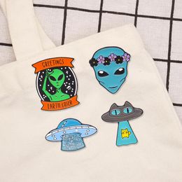 3colors alien enamel pins Cute Anime Movies Games Hard Enamel Pins Collect Cartoon Brooch Backpack Hat Bag Collar Lapel Badges