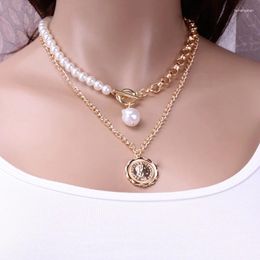 Pendant Necklaces Vintage Multi-layer Baroque Pearl Chain Choker Necklace Women Gold Colour Fashion Portrait Round Jewellery