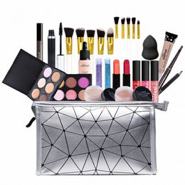 all IN ONE Full Profial Cosmetics Makeup kiteyeshadow, lip gloss,lipstick,makeup brushes,eyebrow,ccealerwithbag q2yN#