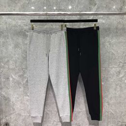 Dongguan Brand Vendita diretta TB Guard Pants Mens Versione corretta Sports and Leisure Side Ribbon Green Red Leggings