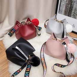 Shoulder Bags Women Fashion Bag Ball Pendant Bucket Sweet Lady Messenger Crossbody PU Girls Cute Side Purse