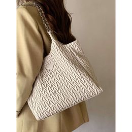 Shoulder Bag Brand Discount Women's February Down Spring Leaf Fold Tote Bag Womens New Commuter Big Single