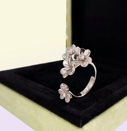 brand luxury clover designer rings for women white diamond crystal 18K rose gold sweet 3 leaf flowers love heart nail ring jewelry4025844