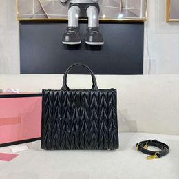 the Factory Handbag Store Sold by Mi2024 New Pleated Bag Small Tote Single Shoulder Versatile Connector