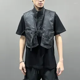 Men's Vests Batik Coating Multi-pocket Punk Techwear Style Cargo Vest Men Street Casual Hip Hop Functional Sleeveless Short Waistcoat