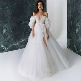 Puffy Tulle A Line Wedding Dresses Off The Shoulder Side Slit Sexy Beach Bridal Gowns With Hand Made Flowers Appliques White Long Boho Bride Dress