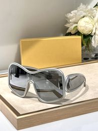 Luxury designer Sunglasses for women Fashion Attitude UV400 Protection Lens Square Full Frame Gold Colour Plated Side Logo Gold Sunglasses New Come With box4012