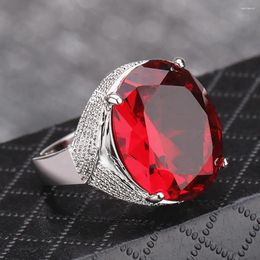 Cluster Rings Fashion Oval Red Crystal Ruby Gemstones Diamonds For Women White Gold Silver Color Bague Jewelry Bijoux Party Accessories