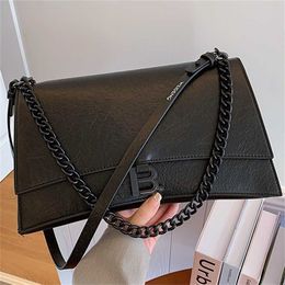 24% OFF Designer bag 2024 Handbags for women in autumn and winter hourglass with sense of luxury niche trend crossbody chain underarm womens