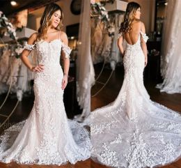 Lace Romantic Mermaid Wedding Dresses Spaghetti Straps 3D Appliques Sexy Open Back Bridal Gowns with Buttons Covered Plus Size BC15483