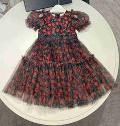 Marka Tasarımcı Çocuk Giysileri Kızlar Elbise Kiraz Desen Baskı Bebek Etek Çocuk Kıyısı Boyutu 110-160 Cm Prenses Elbise 24Mar