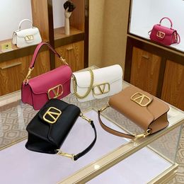 Store Packets Are Cheap Sell Single-shoulder Bags This Years Fashion Trend High-end Chain Small 2024 New Versatile Light Luxury Niche Single Shoulder for Women