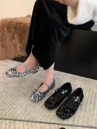 Casual Shoes Bailamos 2024 Fashion Bling Flats Brand Design Round Toe Women Ballet Buckle Strap Female Dress Low Heels Muj