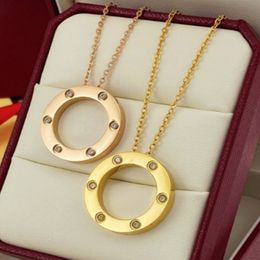 Necklace for Women Man Jewellery Chain Pendant Necklaces Classic Fashionable Elegant High-end Gold 18K Gold Plated Golden/Silver/Rose Diamond Necklace