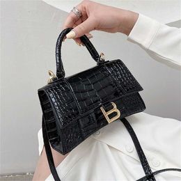 38% OFF Designer bag 2024 Handbags Crocodile pattern handbag for women in cross body with advanced feeling stick underarm handbag niche one shoulder trend