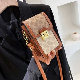 Store Wholesale Designer Bags Shoulder Bag 2024 New Bags Korean Fashion Contrast Color Phone Bag Versatile Western Style Womens Crossbody Popular